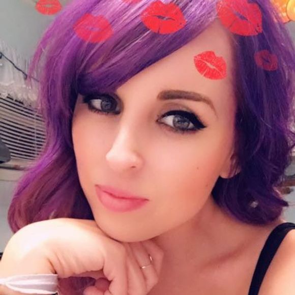 Meet your Posher, Brittany - Picture 1 of 1